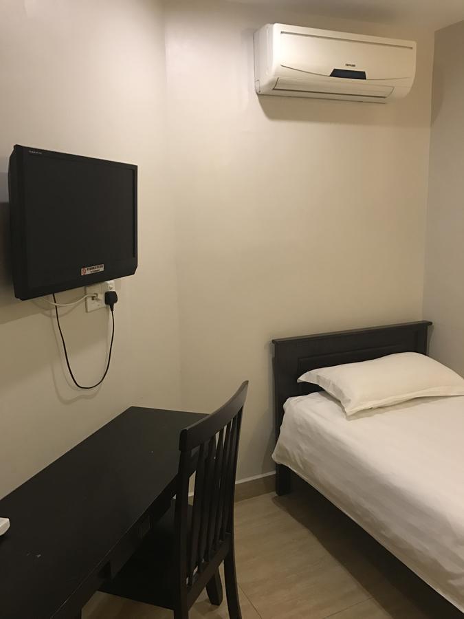 Se Two Hotel Butterworth Bagian luar foto