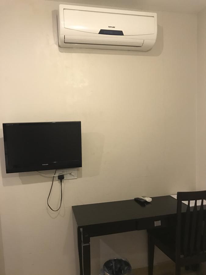Se Two Hotel Butterworth Bagian luar foto
