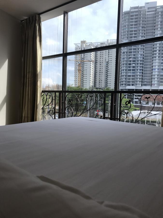 Se Two Hotel Butterworth Bagian luar foto